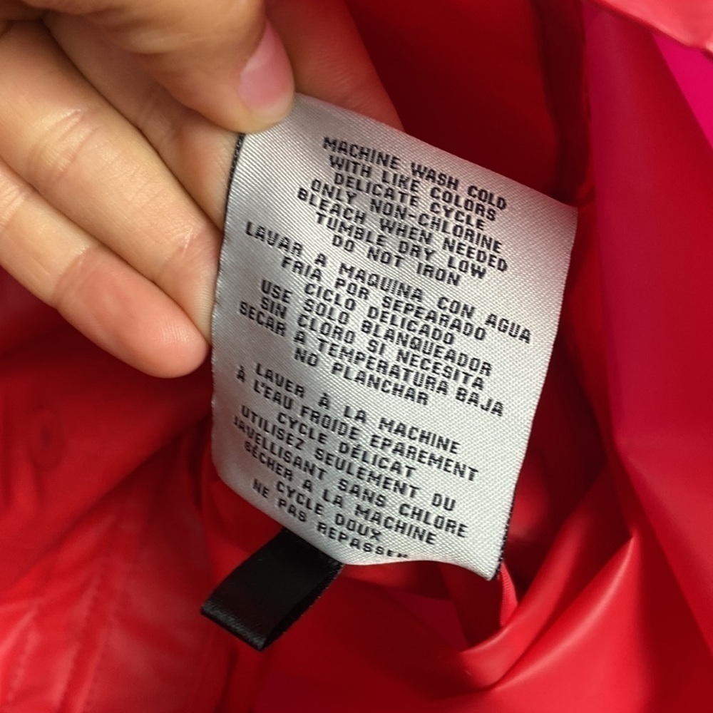 Levi's® Red Translucent Rain Jacket - Size Small - Picture 10 of 12